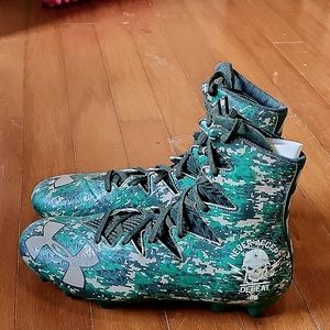 Under Armour Football Cleats size 10.5